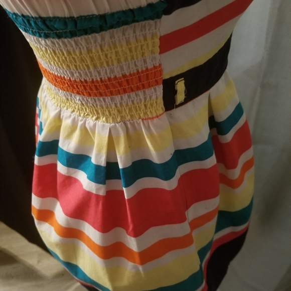 Sundress - Picture 3 of 4